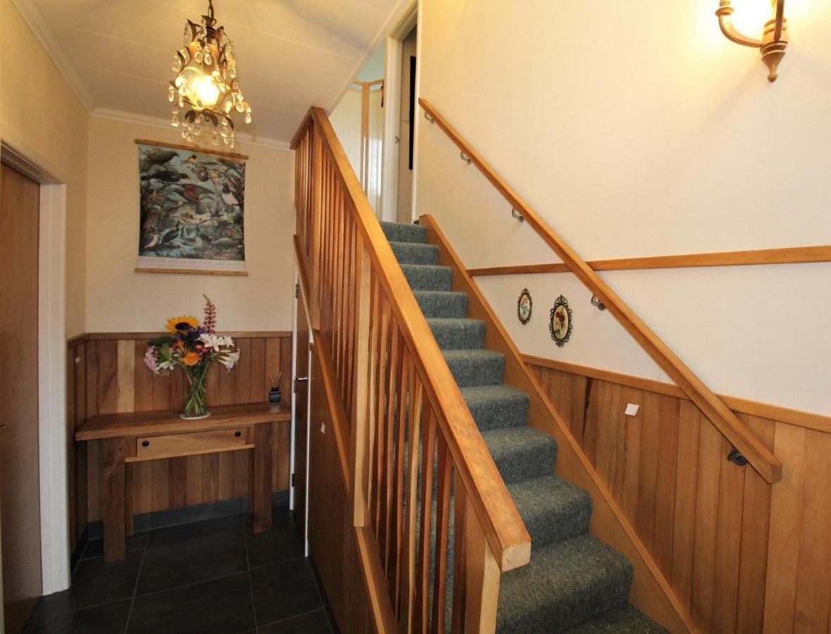 Labyrinth Gardens Guest House Takaka Exterior foto